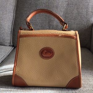 Dooney & Bourke cross body/handbag.